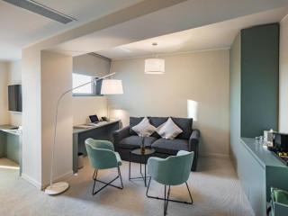 Millenium Hub and Hotel CMY