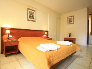 St. Constantin Hotel