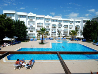 MAYA WORLD GOLF HOTEL.