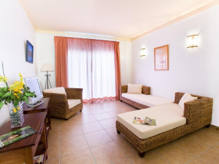 Aguamarina Golf Apartments