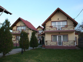 Select Holiday Villas