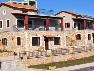 Ionian Fos Apartments (Nikiana)