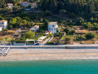 Aridas at the Beach 2*