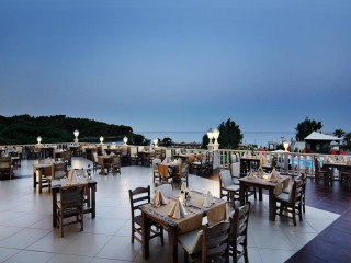 JUSTINIANO DELUXE RESORT.