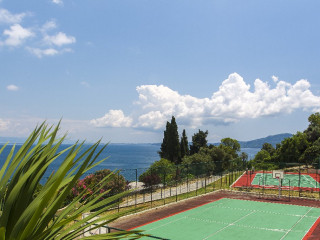 Louis Ionian Sun (Ag. Ioannis Peristeron) (C)
