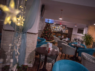 Hotel Marea Neagra..