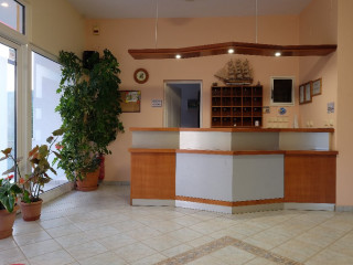 Myrsini Studio APTS (Plomari)