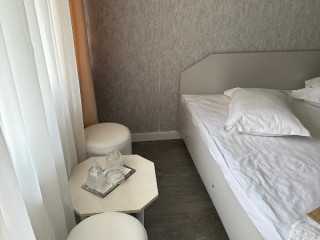 HOTEL LEGACY.(fostul Hotel Jupiter)