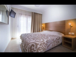 Apanemia (Pefkochori)