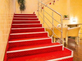 Hotel Dana 2