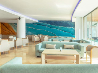 Aparthotel Fontanellas Playa