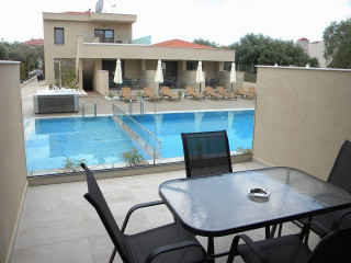 Notos Deluxe Suites (Potos)