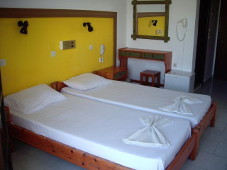 Hermes Hotel