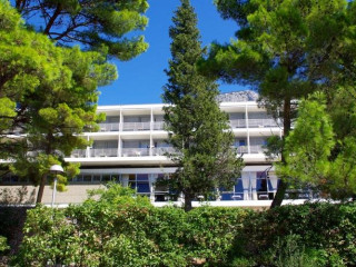 BLUESUN MAESTRAL (Brela)