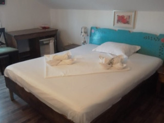 PENSIUNEA LA FELINARE