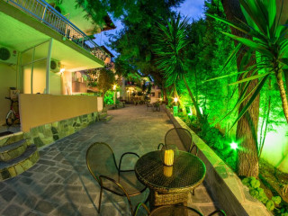 Studio Jolandas House  