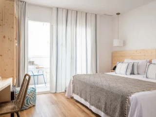 ThePlace Mariner Adults Only +16 (R) (Lloret de Mar)