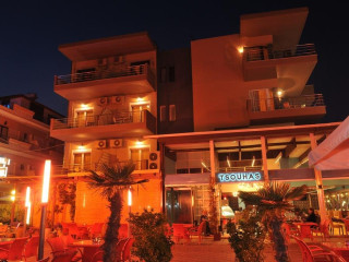 Porto del Sol Hotel