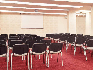 HOTEL MYCONTINENTAL SUCEAVA.