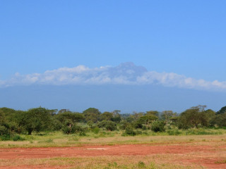 Safari Tsavo West 2 nopti + Plaja 5 nopti