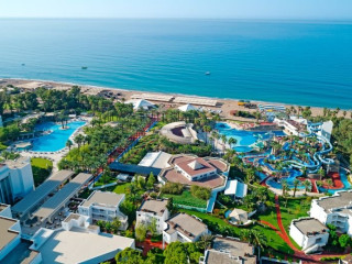 Seven Seas Hotel Blue Side