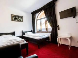 COMPLEX TURISTIC MAX INTERNATIONAL.