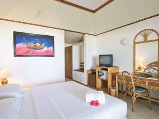 Sun Island Resort