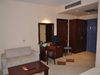 Porto Galini Seaside Resort Spa (Nikiana)