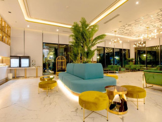 Pattaya Discovery Beach Hotel