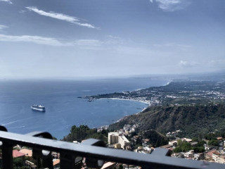 Sole Castello - adults only, peste 16 ani