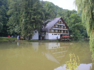 Lacul Linistit