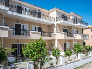 Zante Plaza Hotel and Apartments