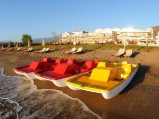 Kiani Beach Resort (C)