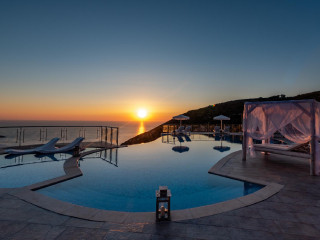 Petani Bay Hotel 4*- adults only Lixouri 