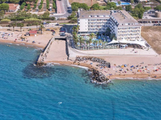Caprici Beach Hotel and Spa (Santa Susanna)