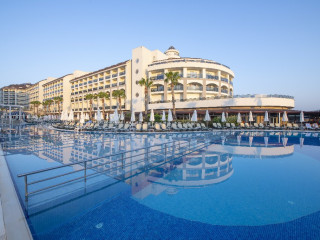 PORT RIVER HOTEL.