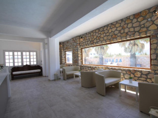 Odysseas (Perivolos - Santorini) 