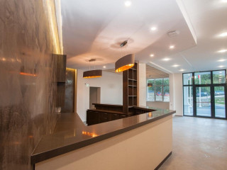 Electra Rooms  Suites