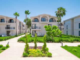 LA BENATA HOTEL (EX. BENATA HOTEL)