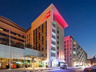 Ibis Mall of The Emirates Hotel Dubai
