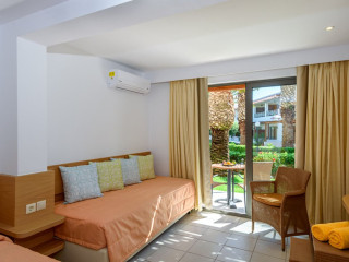 Annabelle Beach Resort 