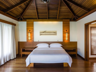 Sheraton Maldives Full Moon Resort