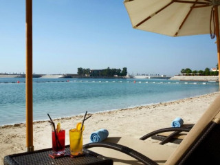 Bab Al Qasr, A Beach Resort and Spa