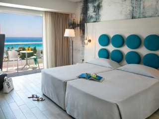 Vangelis Hotel and Suites
