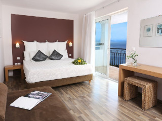PANTOKRATOR HOTEL (Barbati) (C)