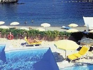 Mazzaro Sea Palace