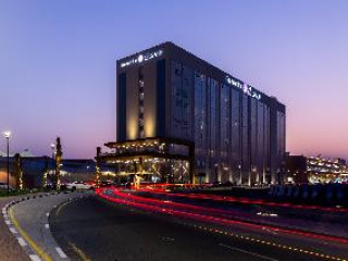 PREMIER INN DRAGON MART HOTEL 