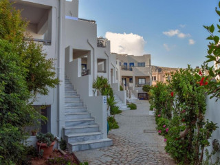 Blue Sky Beach (Gournes) 