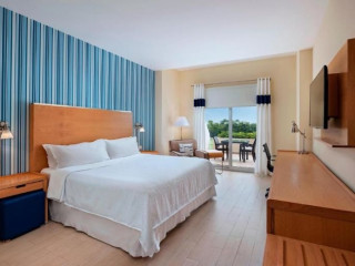 Four Points by Sheraton Cancun Centro