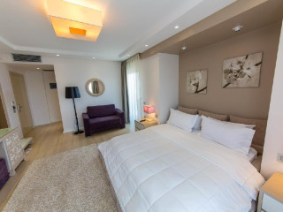 Demi Hotel (Sarande)